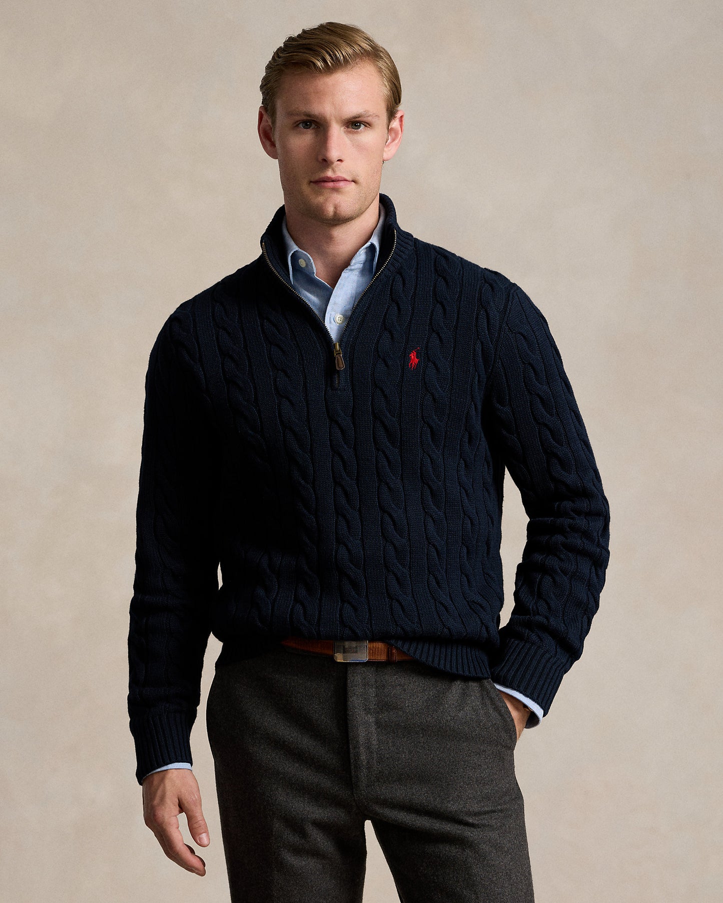 Pullover aus Baumwolle mit Zopfmuster und Viertelreißverschluss